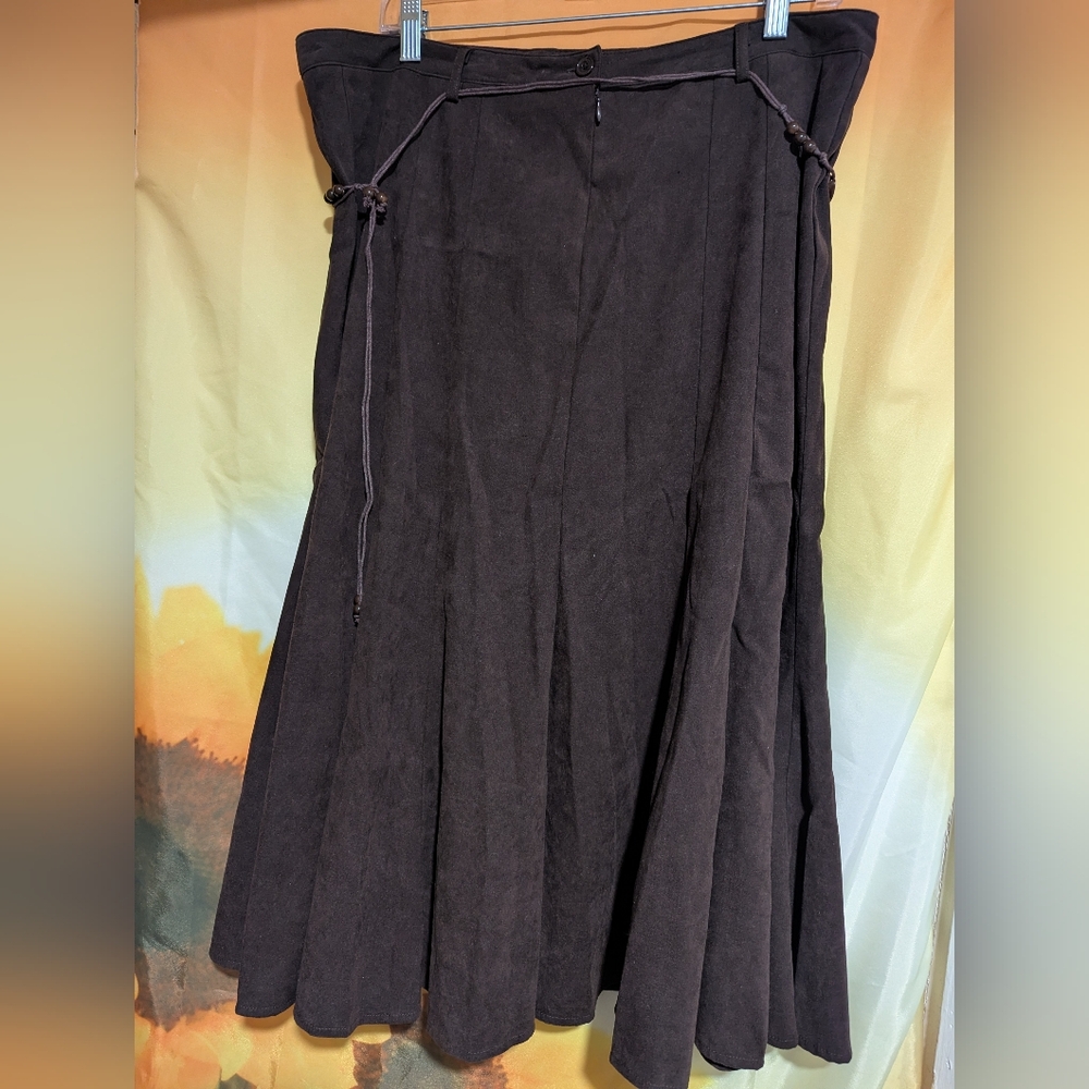 LAURA SCOTT Suede Feel Flare Skirt with Beaded Belt 14 - Picture 2 of 11